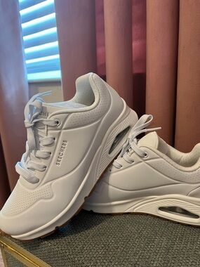 Skechers All-White Lace-Up Cushioned Sneakers